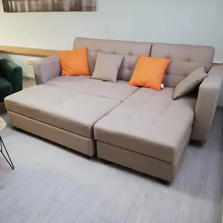 Lorna House 아파트 *