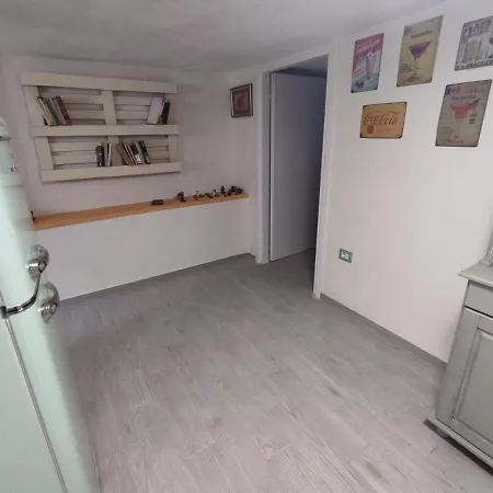 Lorna House Apartment Tortoli